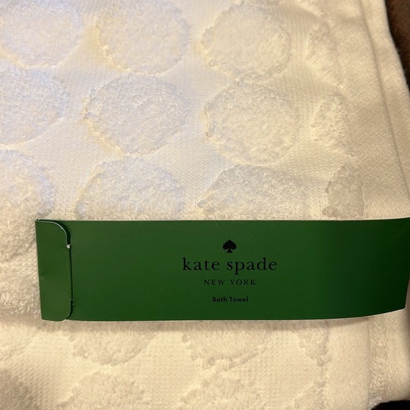 NWT Kate Spade bath towels - Picture 2 of 2